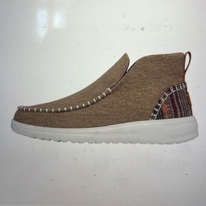 Hey dude NWT Denny Crafted Boot
